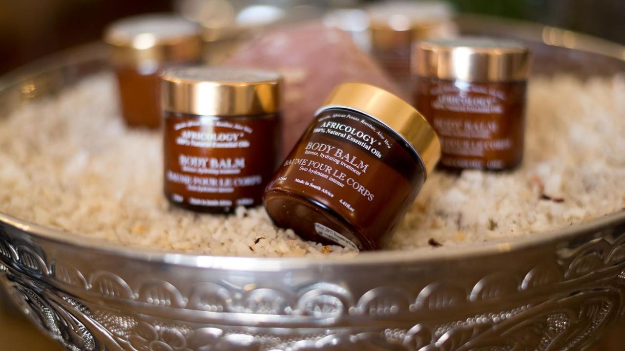 Drostdy Hotel Graaff-Reinet Dış mekan fotoğraf Body Balm